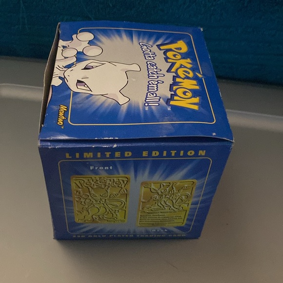 1999 MEWTWO 23K GOLD-PLATED TRADING CARD in box - Picture 2 of 7